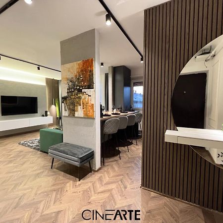 Cinearte Residence Caransebeş Esterno foto