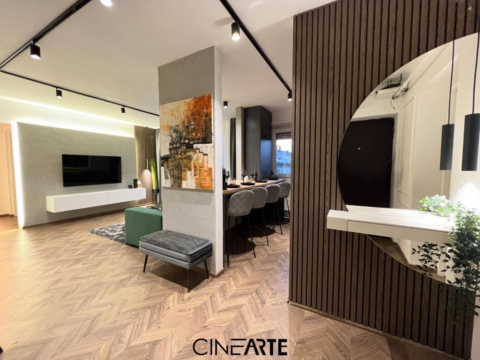 Cinearte Residence Caransebeş Esterno foto