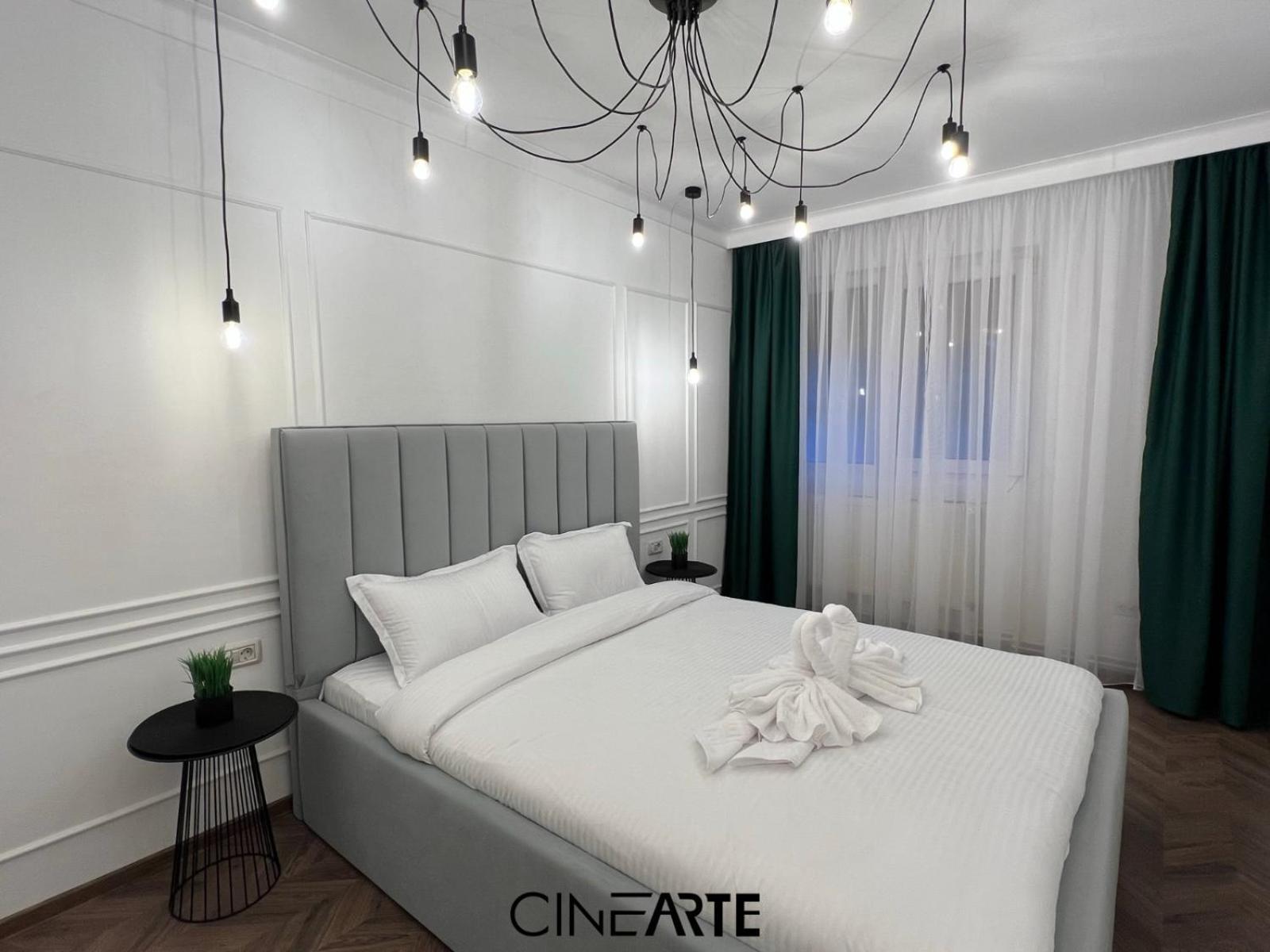 Cinearte Residence Caransebeş Esterno foto